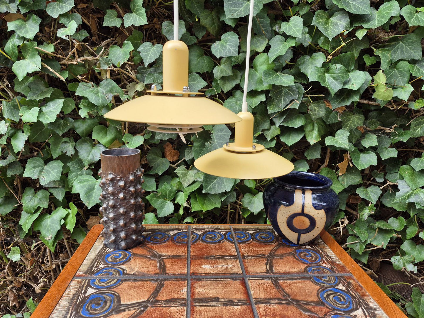 Jeka Metaltryk A/S Denmark gelbe Pendellampen Luna 8021-P Kurt Wiborg Design – dänische MCM Design 1980s Vintage Designlampen