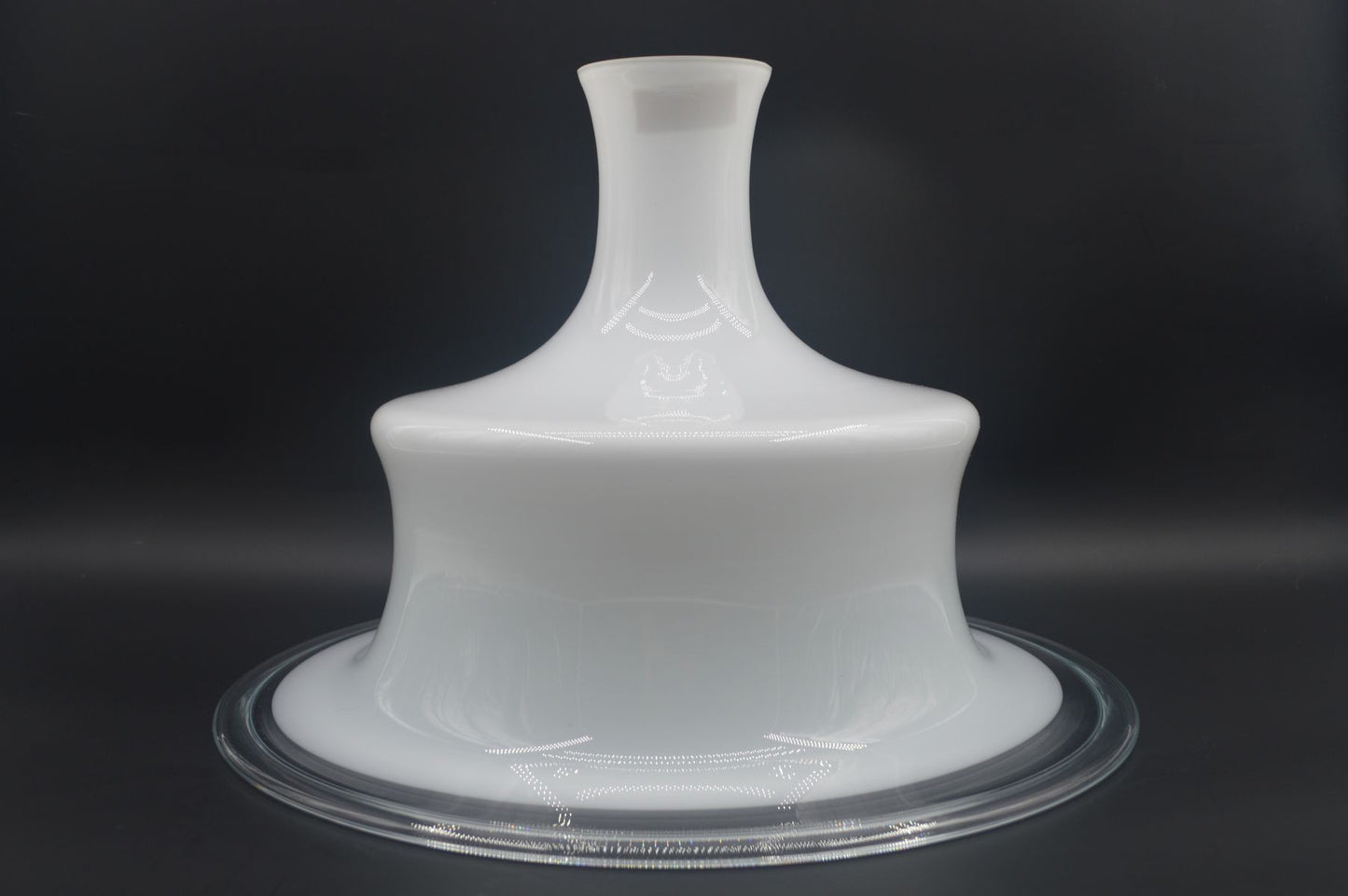 Große Michael Bang für Holmegaard Danmark Sonate M.B Pendel Mid-Century 1970s Michael Bang Design Opalglas Hängelampe – Danish Modern Designklassiker