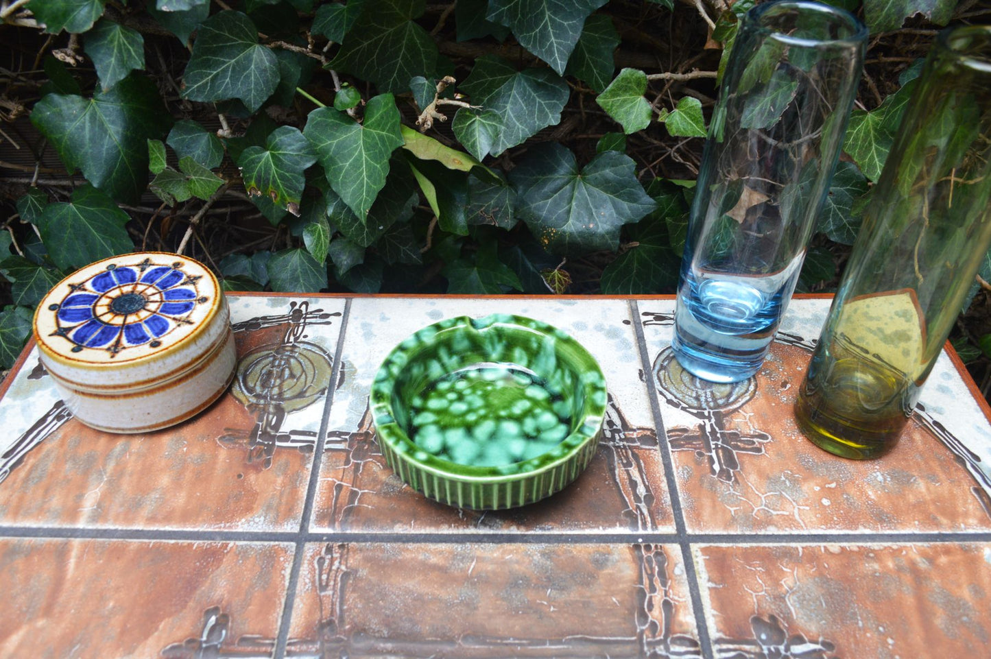 WGP Scheurich Keramik Aschenbecher 136-18 grüne Fat-Lava Glasur 1960s Vintage Design westdeutsche MCM Keramik