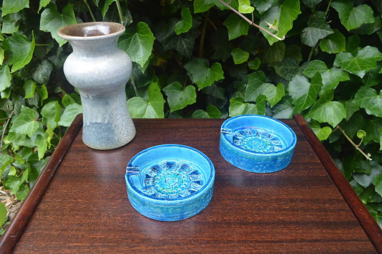 Seltener 1960s Vintage Rimini Blue Bitossi Keramik Aschenbecher 87-62 Design Aldo Londi Mid-Century Modern Design - blauer Fat-Lava Designklassiker