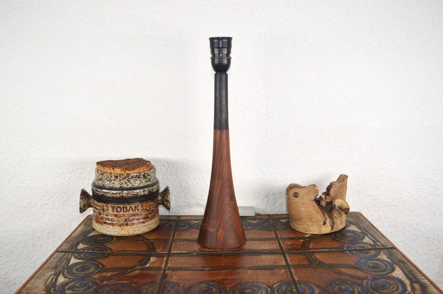 Dänische Mid-Century Teakholz Tischlampe 1960s Danish Design Leuchte