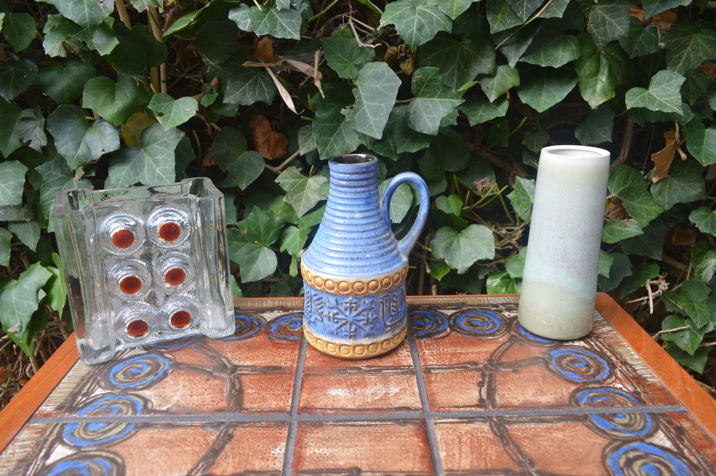 Vintage WGP Bay Keramik Fat-Lava Keramik Henkelvase 65-17 Bodo Mans Design 1960s West German gelbe- und blaue Fat-Lava Glasur MCM Pop-Art Design