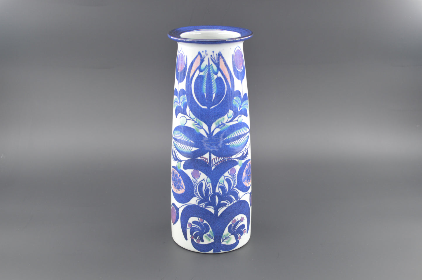 Royal Copenhagen Berte Jessen Design Fajance Vase 207/2967 1960s Danish Design