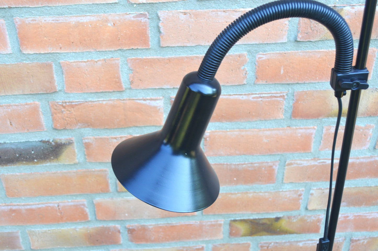 Horn Belysning Danmark Tpe 444 dänische Designlampe 1970s Space-Age Stehlampe Mid-Century Danish Modern Designklassiker