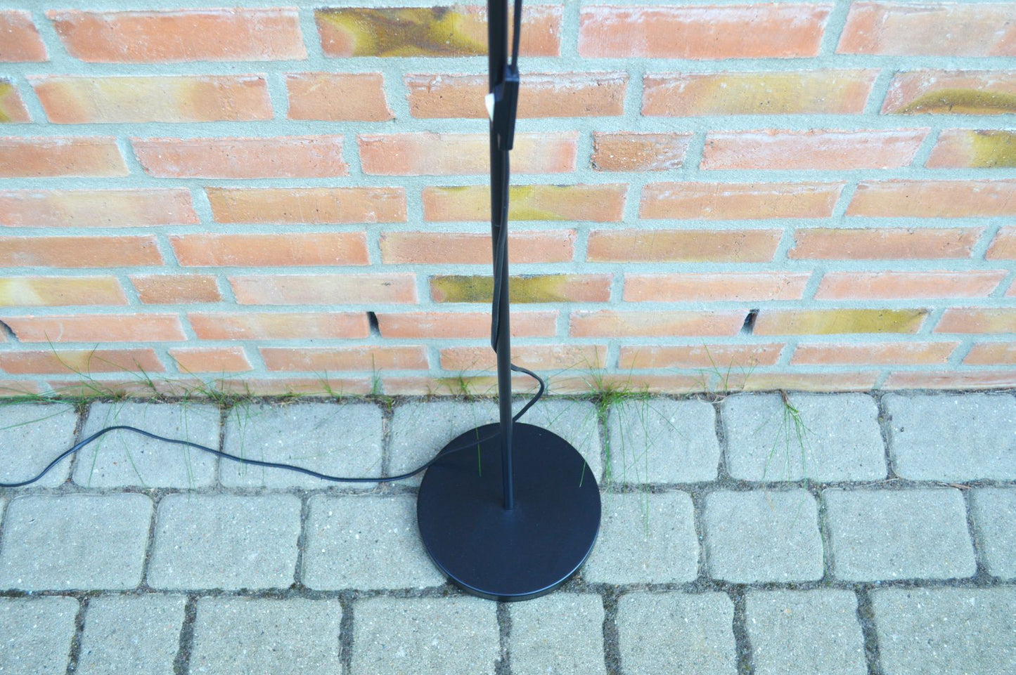 Horn Belysning Danmark Tpe 444 dänische Designlampe 1970s Space-Age Stehlampe Mid-Century Danish Modern Designklassiker