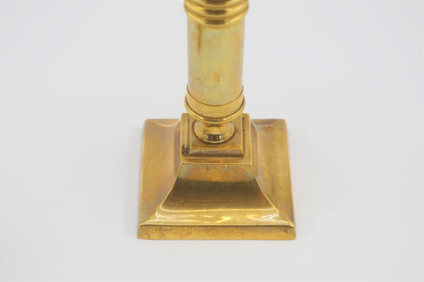 Antike dänische Jugendstil Messing Kerzenhalter 1920’s dänisches Skønvirke Design Handarbeit skandinavischer Art Nouveau