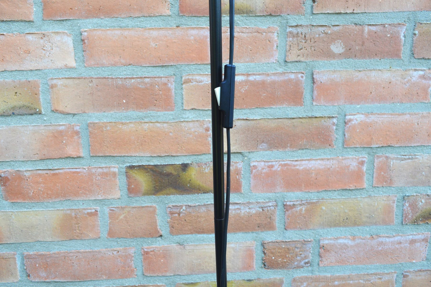 Horn Belysning Danmark Tpe 444 dänische Designlampe 1970s Space-Age Stehlampe Mid-Century Danish Modern Designklassiker