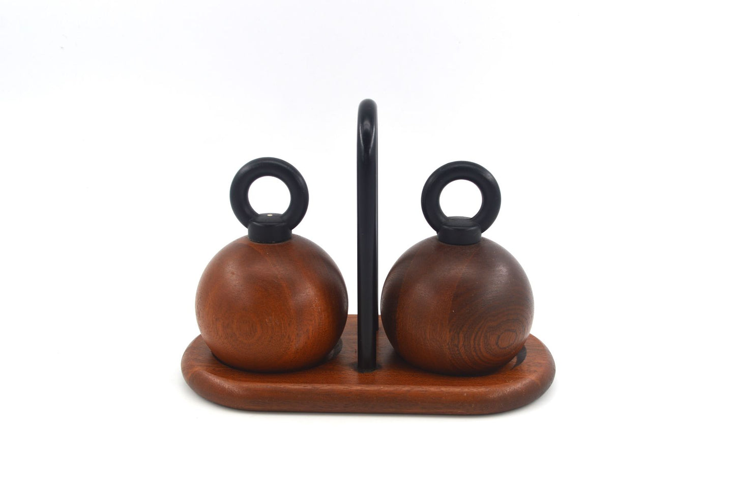 MCM Bodum Denmark kugelförmige Teakholz Salz und Pfeffer Mühlen 1980s Richard Nissen Danish Modern Designklassiker - dänisches Vintage Design
