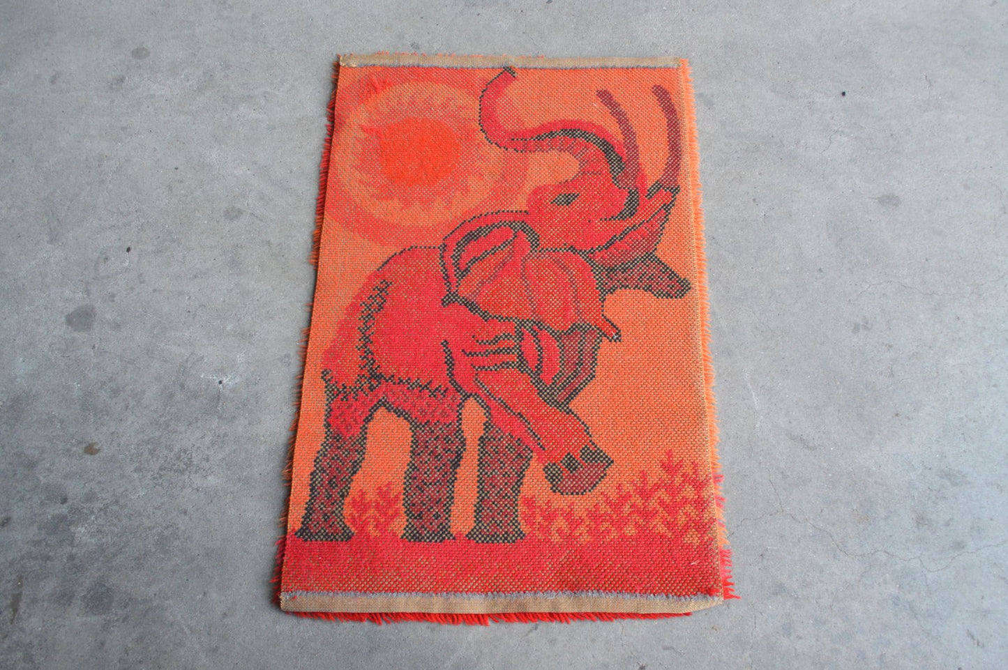 Vintage Ege Rya Danmark Elephant Teppich 1970s Pop-Art Design Denmark Scandinavian Folklore Carpets – dänischer Vintage Design Teppich
