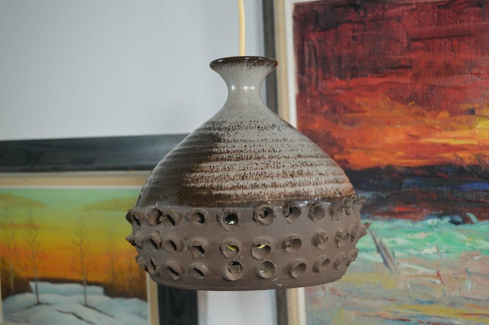 Arne Basse Danmark Hängelampe dänische Studiokeramik 1960s Mid-Century Brutalismus Fat-Lava Danish Design