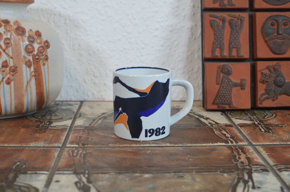 Royal Copenhagen fajance vintage krus 1982 Inge Lise Koefoed