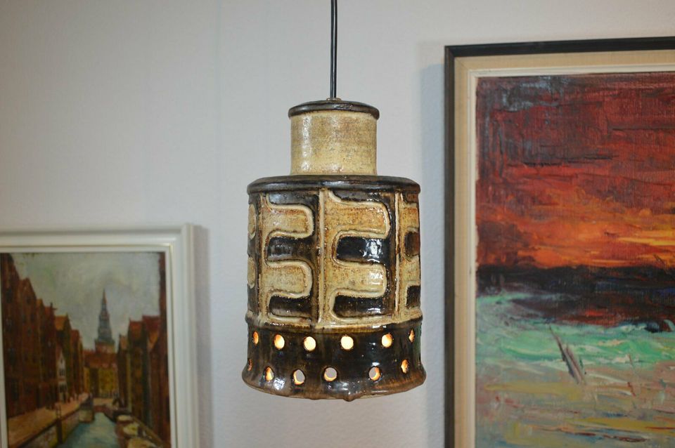 Mid-Century Modern Jette Hellerøe für Axella Stentøj Studiokeramik Hängelampe 1970s - zeitgenössische dänische Kunstkeramik
