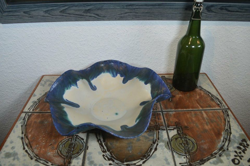 Große Britta Jespersgaard Thyholm Denmark Obst-Schale Studiokeramik 1980s Dänemark