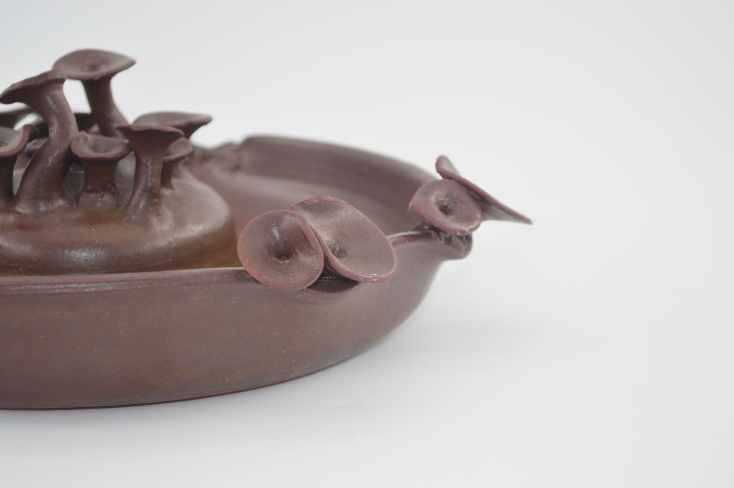 Mid-Century Mushroom-Design Schale 1970s Studiokeramik signiert