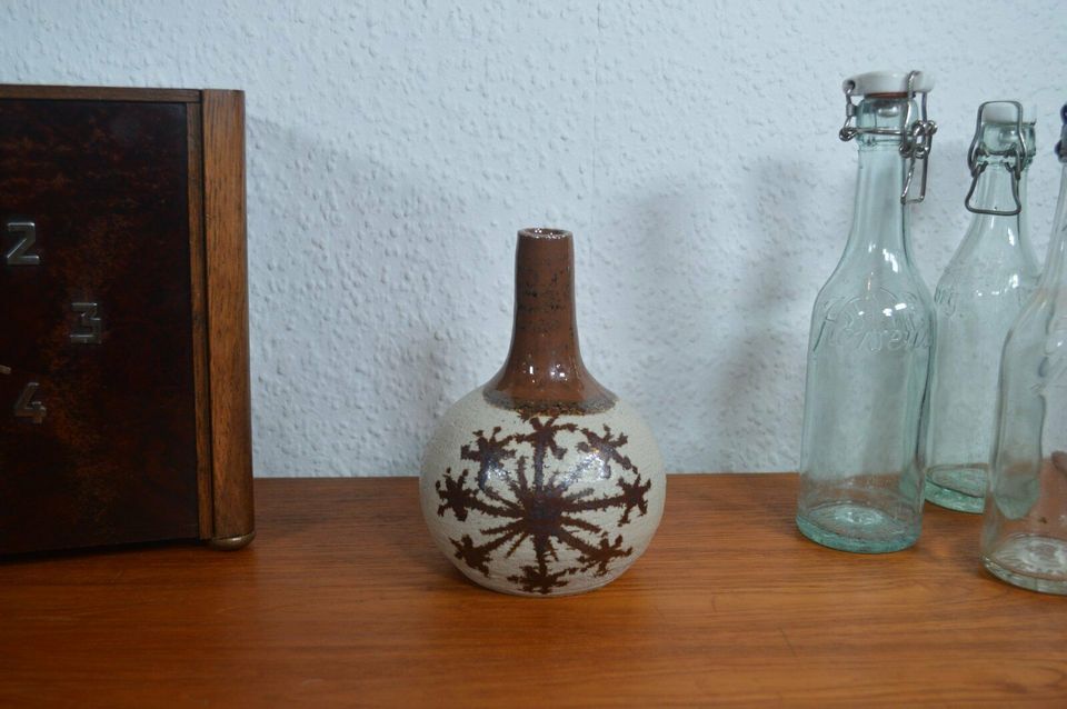 Anne Grethe & Jørgen Moeslund Ajmo Denmark Vase Studio keramik