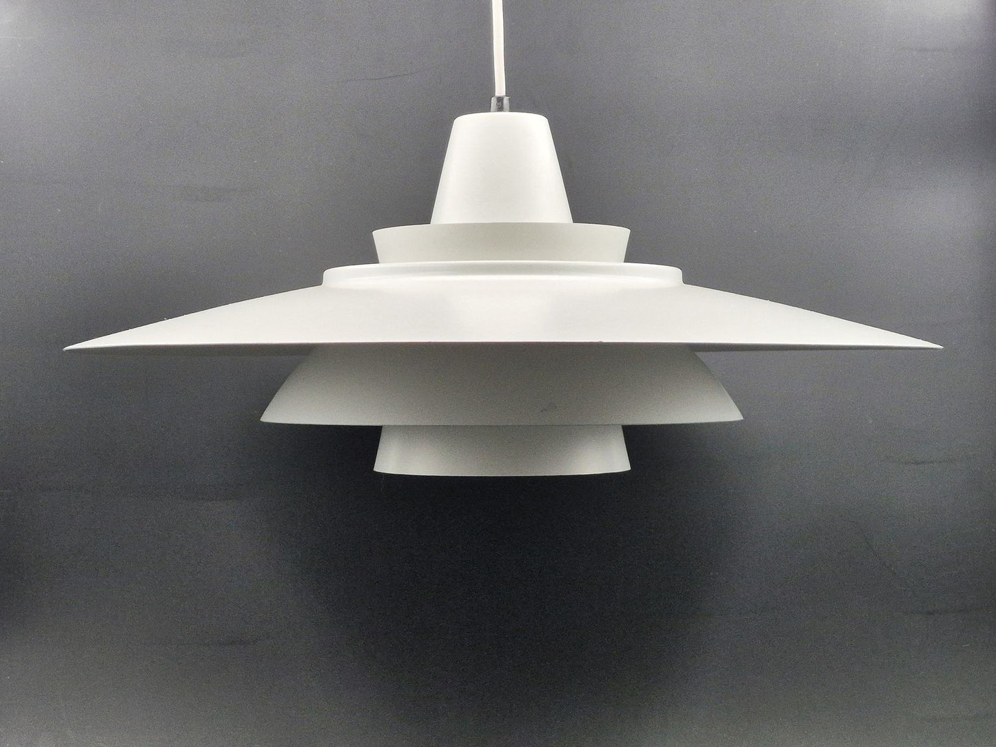 Seltene große Danish Modern David Super-Light Denmark Type 240 Aluminium Pendellampe Mogens Davidsen Design 1970’s Superlight AS Designlampe (Kopie)