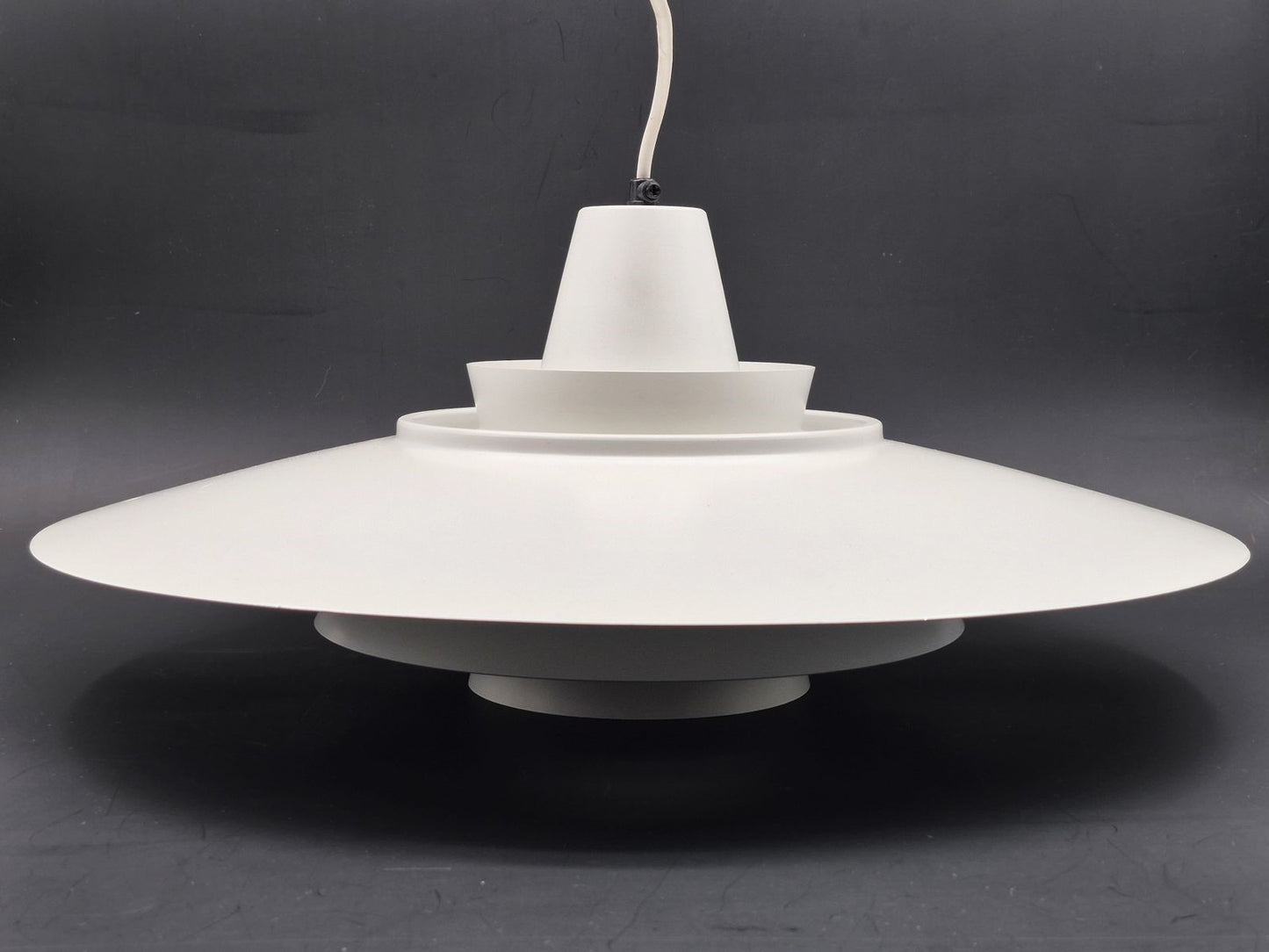 Seltene große Danish Modern David Super-Light Denmark Type 240 Aluminium Pendellampe Mogens Davidsen Design 1970’s Superlight AS Designlampe