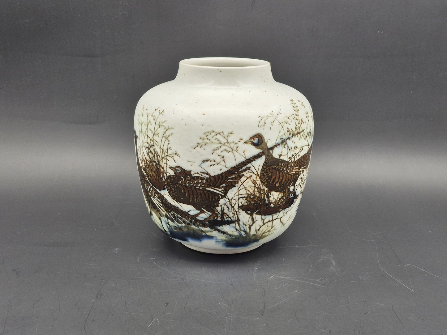 Vintage dänische Royal Copenhagen Fajance Vase 1062/5357 Nils Thorsson Diana Design mit Fasanen, Danish Design 1970er Jahre MCM Designklassiker