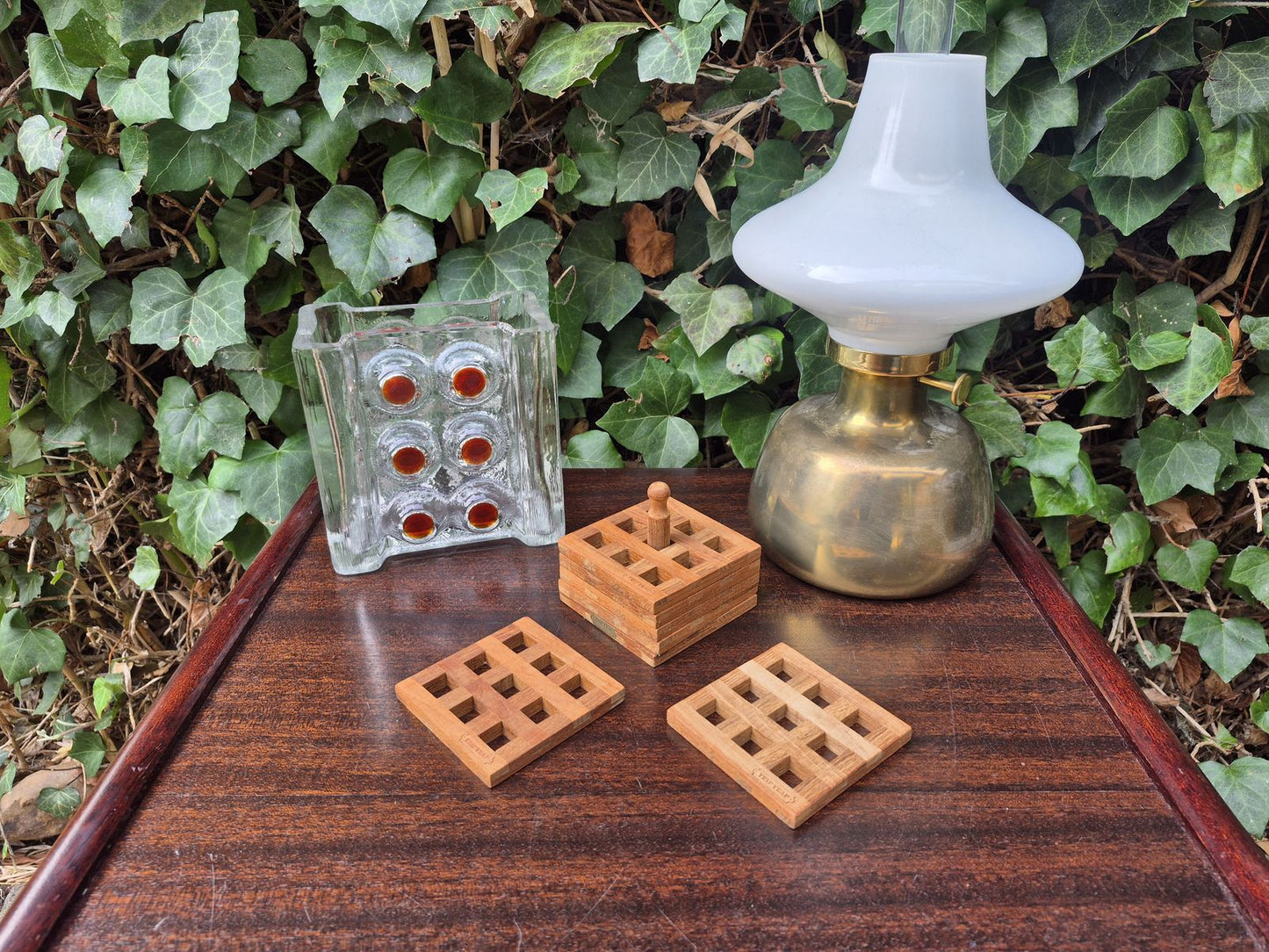 Seltene Mid-Century Trip Trap Danmark Teakholz Untersetzer Set mit 6 Untersetzern 1970s Danish Modern Design – zeitgenössisches dänisches Vintage Design