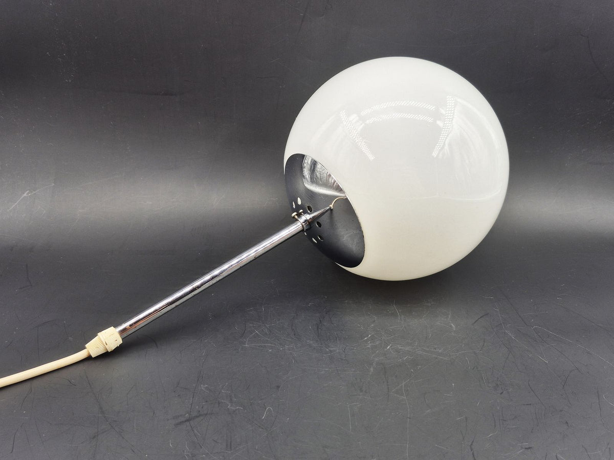 Seltene Mid-Century Odreco Typ 439 Dänemark Bauhaus Design Pendelleuchte  – dänische Vintage Pendelleuchte mit weißen Opalglas Lampenschirmen - Space Age Design Mondlampe