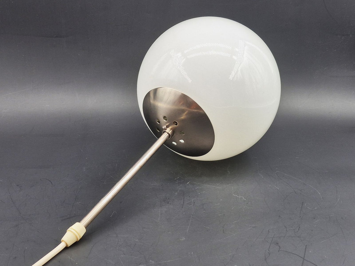 Seltene Mid-Century Odreco Typ 439 Dänemark Bauhaus Design Pendelleuchte  – dänische Vintage Pendelleuchte mit weißen Opalglas Lampenschirmen - Space Age Design Mondlampe