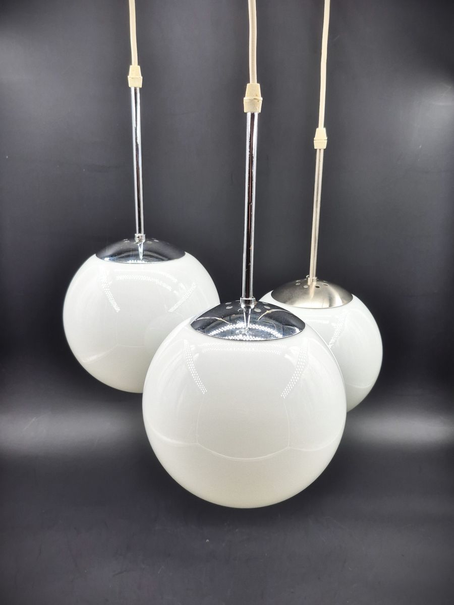 Seltene Mid-Century Odreco Typ 439 Dänemark Bauhaus Design Pendelleuchte  – dänische Vintage Pendelleuchte mit weißen Opalglas Lampenschirmen - Space Age Design Mondlampe