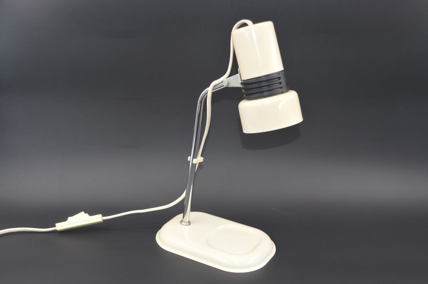 Mid-Century Nordlux Danmark Typ 1111 Tischlampe 1970s Space-Age Design Lampe Dänemark