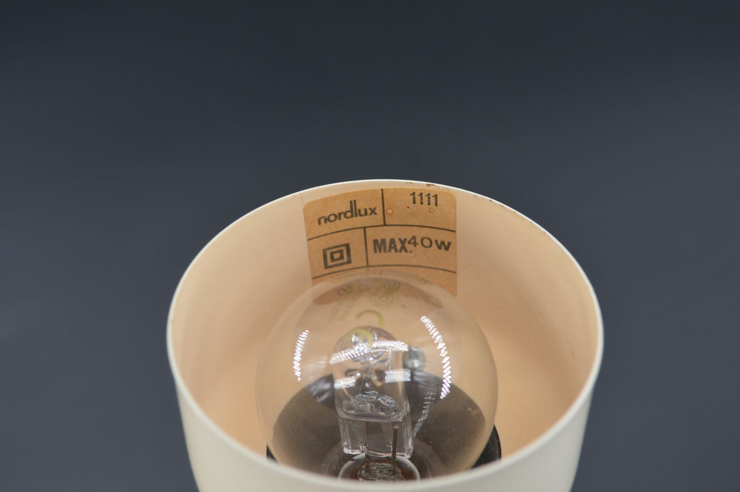 Mid-Century Nordlux Danmark Typ 1111 Tischlampe 1970s Space-Age Design Lampe Dänemark