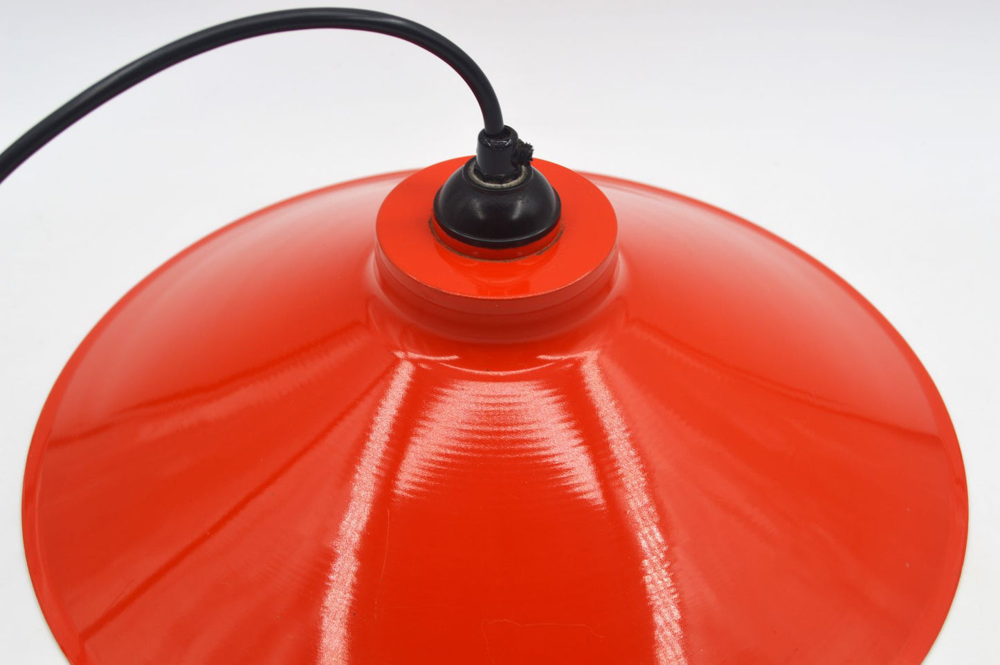 Dänische Mid-Century Schuhmacherlampe – Rot emaillierte Vintage Design Schuster Hängelampe - 1960s dänische MCM Industrie Design Pendellampe