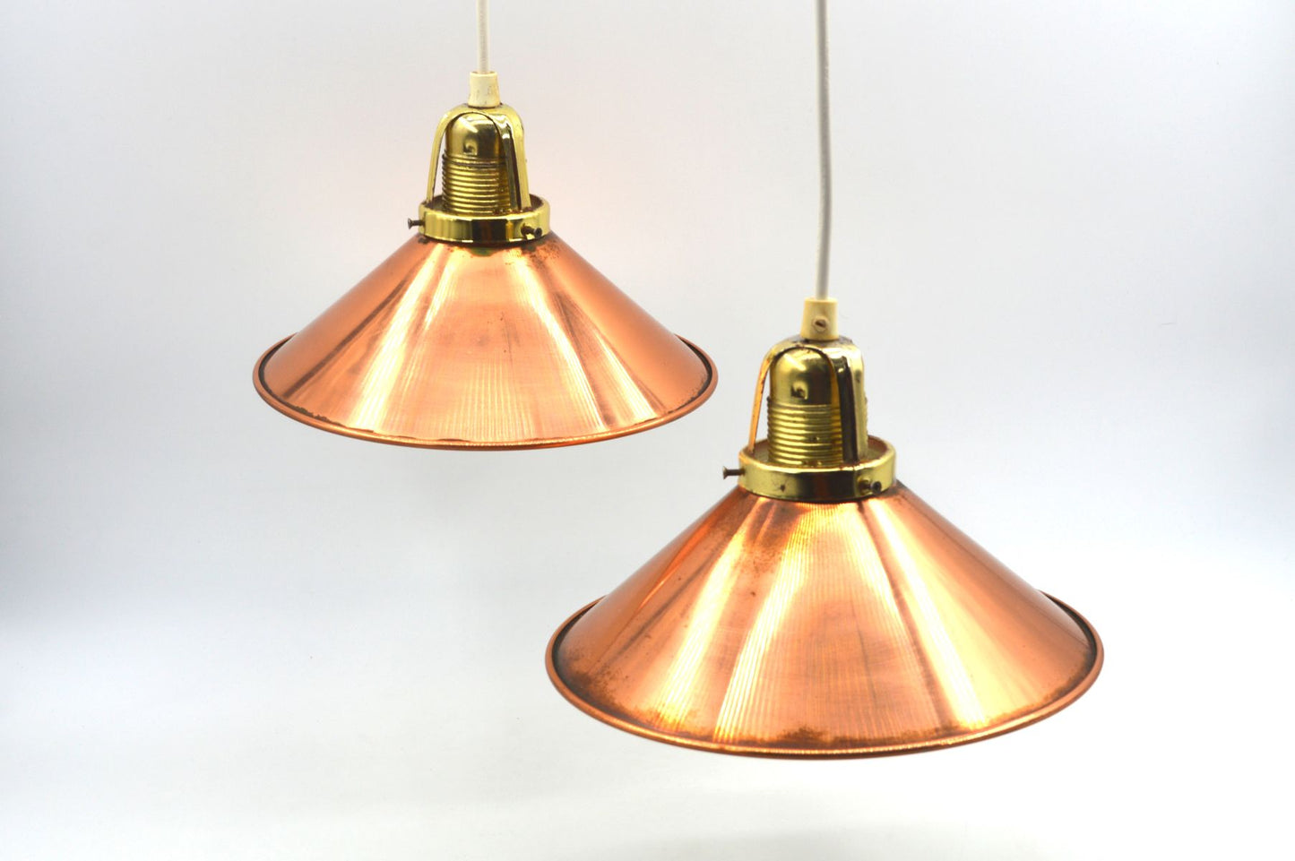 änische Mid-Century Schuhmacherlampen - Vintage Kupfer Schumacher oder Schuster Hängelampen - 1960s dänische MCM Industrie Design Pendellampen