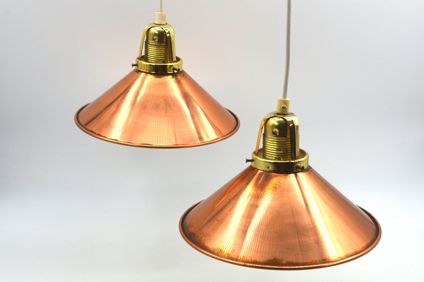änische Mid-Century Schuhmacherlampen - Vintage Kupfer Schumacher oder Schuster Hängelampen - 1960s dänische MCM Industrie Design Pendellampen