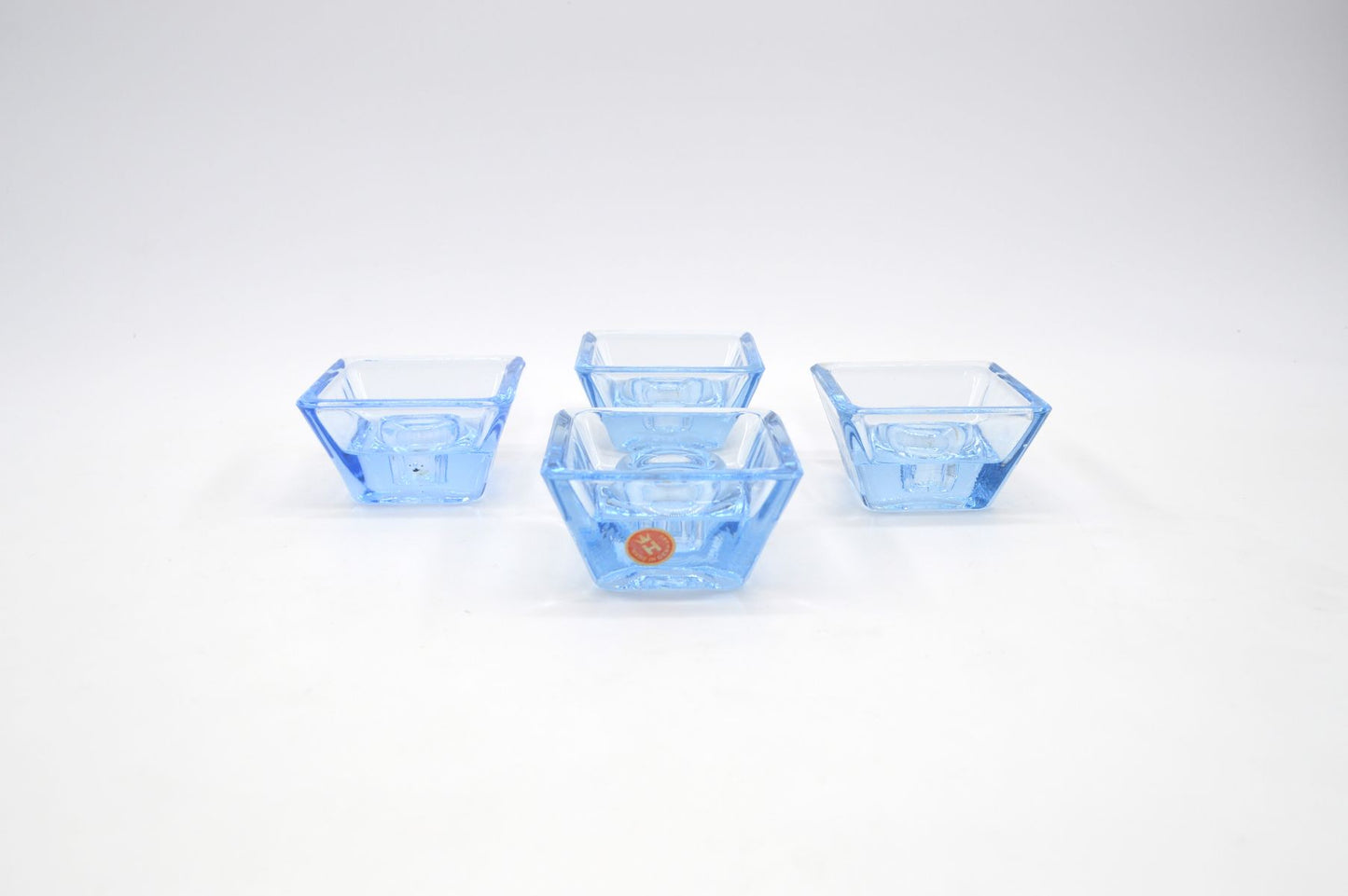 Mid-Century 1960s blaue Holmegaard Kastrup Design Danmark 4 Kerzenhalter 16524 Per Lütken (1916-1998) Design 1960s – Danish Modern Designklassiker