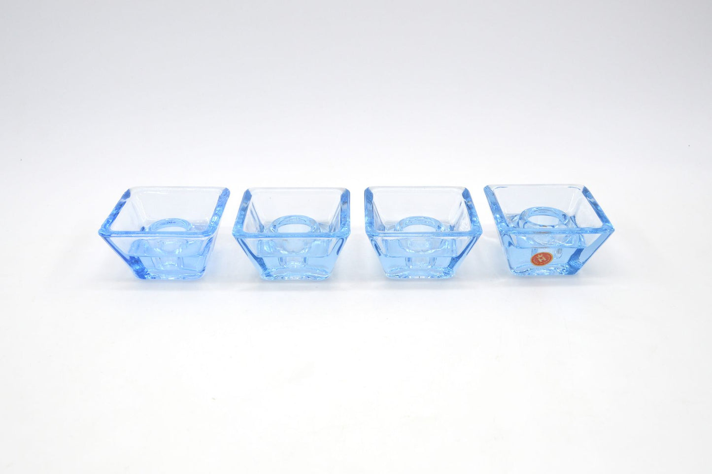 Mid-Century 1960s blaue Holmegaard Kastrup Design Danmark 4 Kerzenhalter 16524 Per Lütken (1916-1998) Design 1960s – Danish Modern Designklassiker