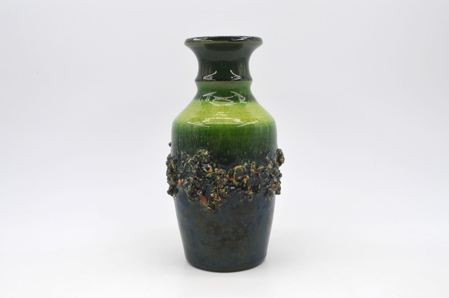 Mid-Century Funi Island Isländische grüne Fat-Lava Studiokeramik Vase 1970s Vintage Fat-Lava Design handgearbeitete isländische Kunstkeramik