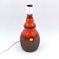 Mid-Century signierte Jysk Keramik Lampe mit intensiver Fat-Lava Glasur 1970s zeitgenössische dänische Mid-Century Modern Kunstkeramik Lampe