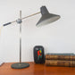 Mid-Century Cantilever Lampe Krympebelagt Bordlampe 1960'erne Bauhaus Design