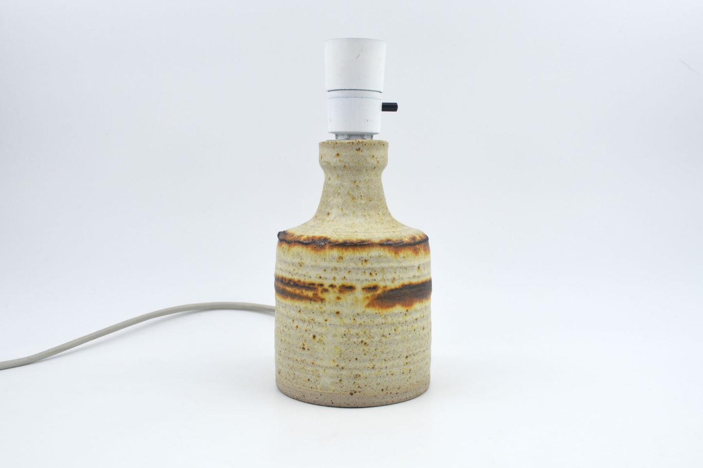 Mid-Century Modern Karsten Nielsen Danmark Frederikshavn Studiokeramik Lampe 1980s brutalistische moderne dänische Keramik Kunst Danish Design