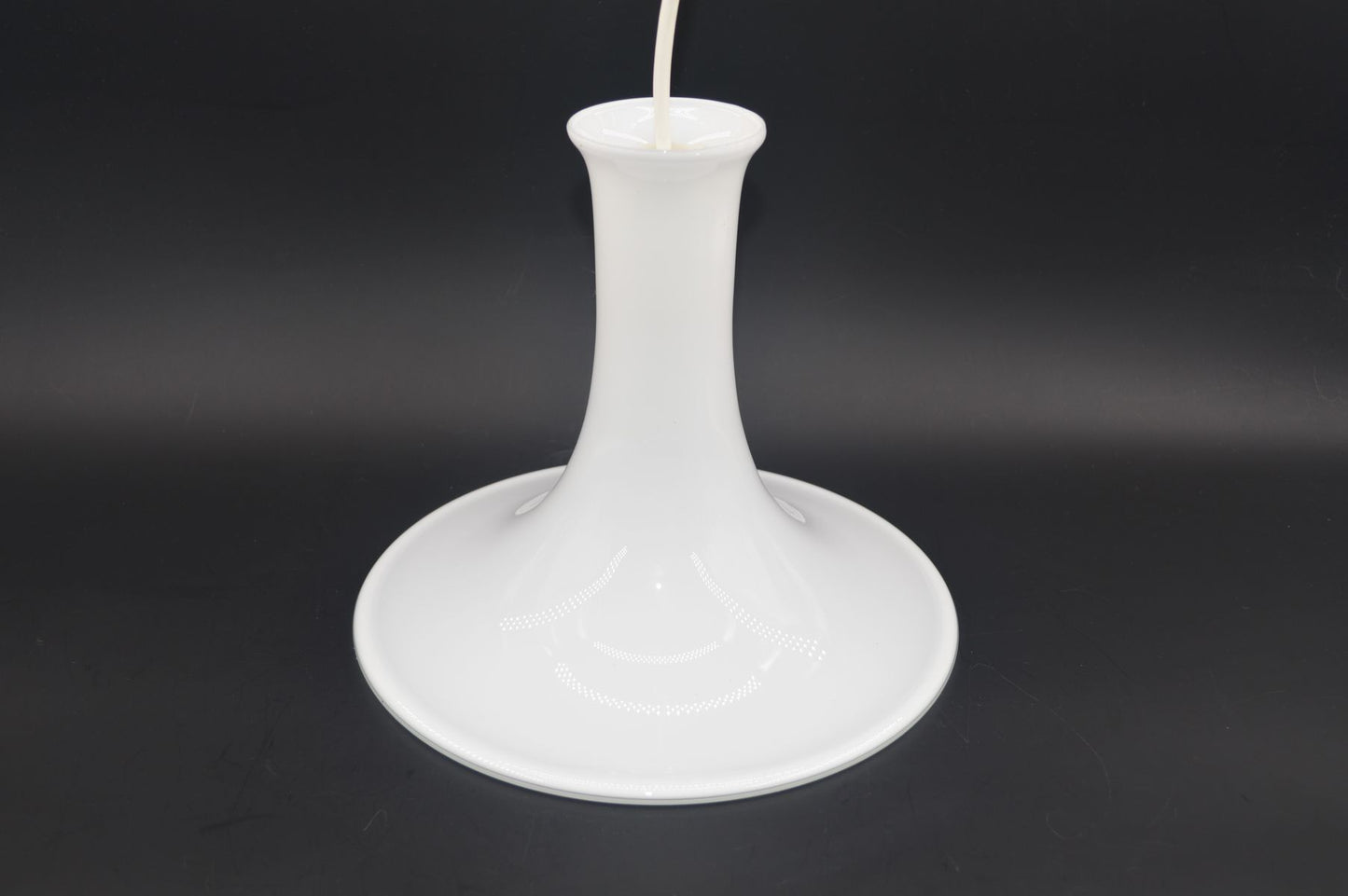 Royal Copenhagen Mandarin Pendel Designlampen – Michael Band für Holmegaard Designlampe 1980s Design Opalglas Hängelampe – dänischer Mid-Century Designklassiker