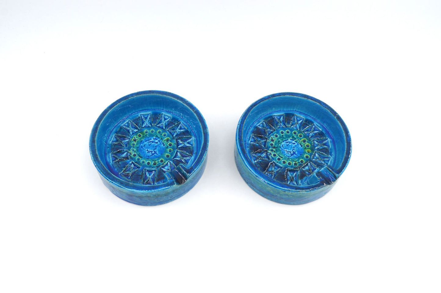 Seltener 1960s Vintage Rimini Blue Bitossi Keramik Aschenbecher 87-62 Design Aldo Londi Mid-Century Modern Design - blauer Fat-Lava Designklassiker