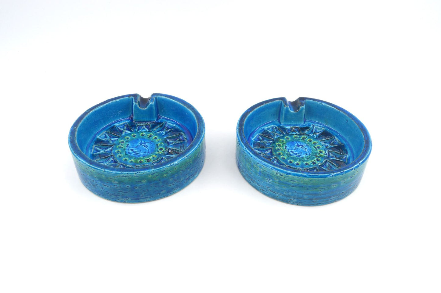 Seltener 1960s Vintage Rimini Blue Bitossi Keramik Aschenbecher 87-62 Design Aldo Londi Mid-Century Modern Design - blauer Fat-Lava Designklassiker