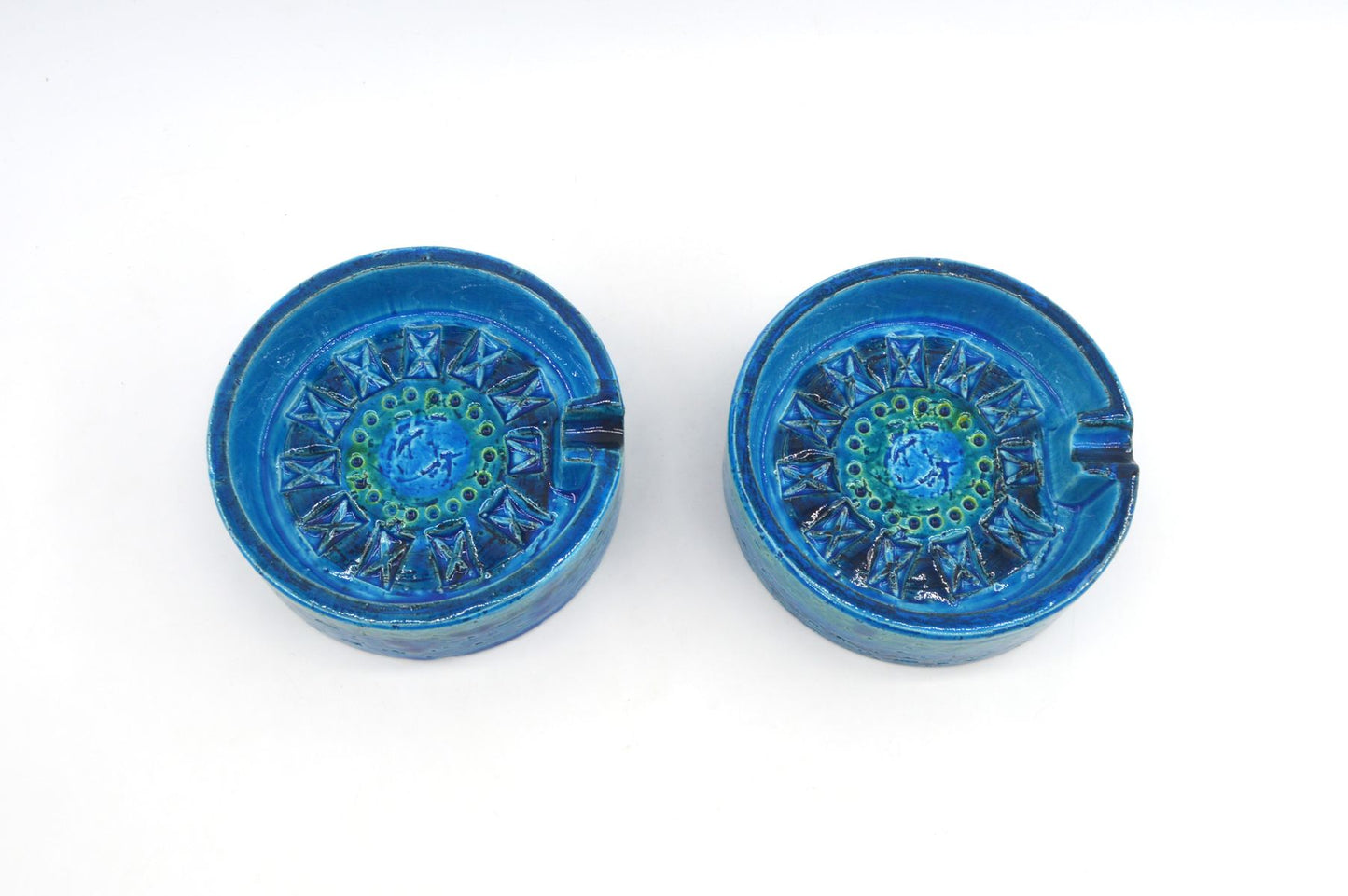 Seltener 1960s Vintage Rimini Blue Bitossi Keramik Aschenbecher 87-62 Design Aldo Londi Mid-Century Modern Design - blauer Fat-Lava Designklassiker