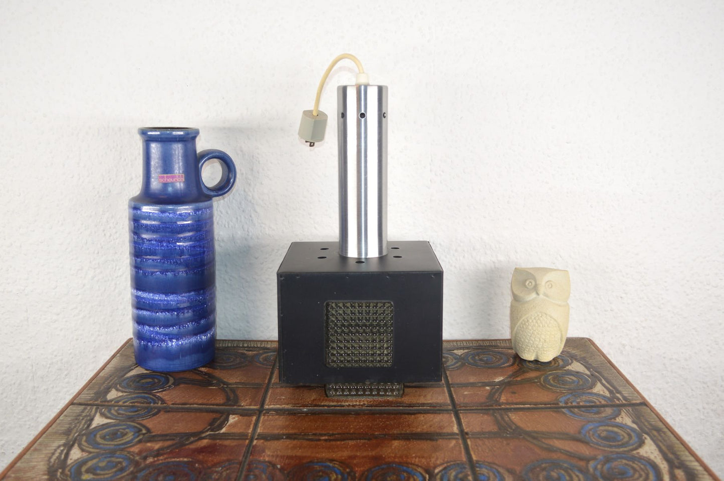 Minimalistische Mid-Century Modern dänische Design Metall Hängelampe Lyfa Danmark1970s zeitgenössische Danish Design Lampe