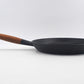 Große 30cm Copco Denmark Gusseisen Pfanne 7303 Mid-Century Michael Lax Design 1960s dänisches Vintage Design Kochgeschirr – MCM-Designklassiker