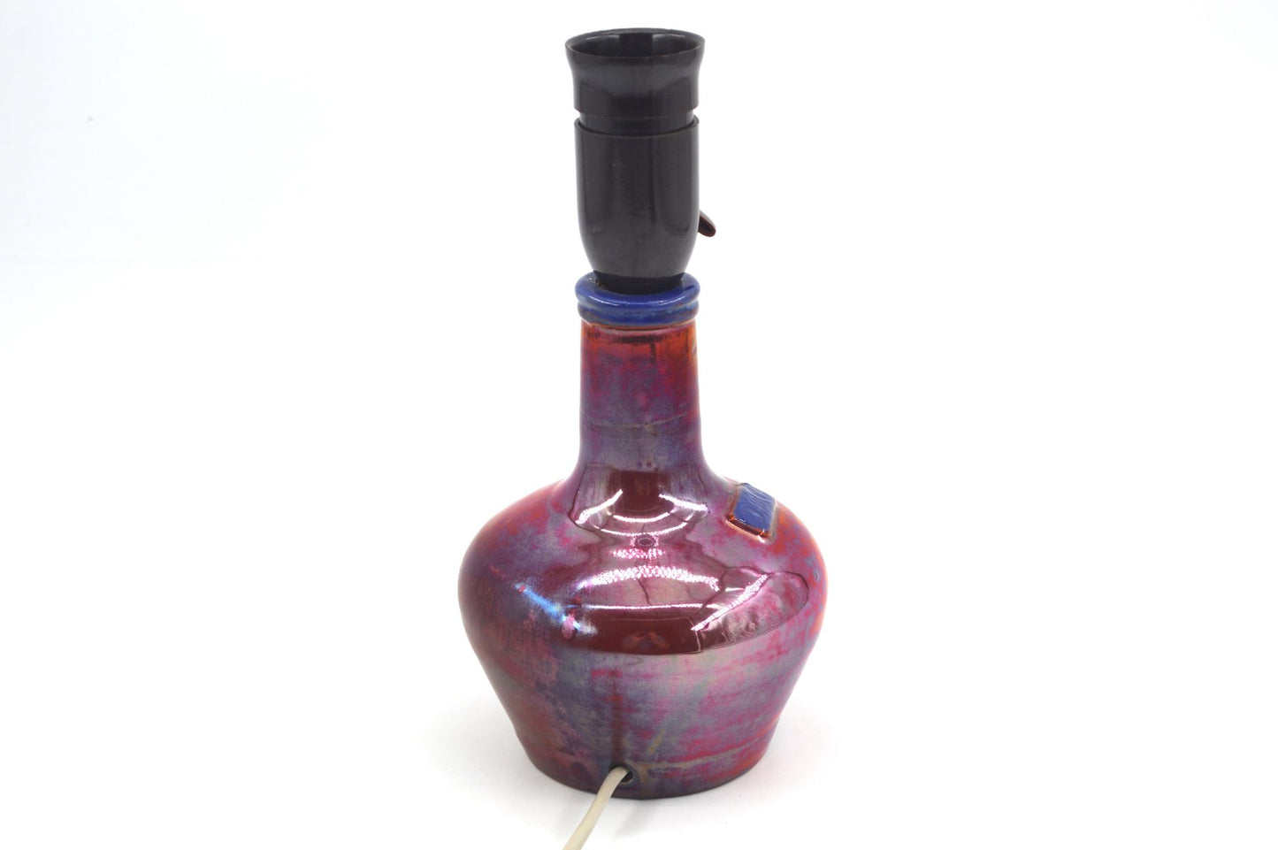 Außergewöhnliche 1960s Samsø Keramik Tischlampe mit irisierender rot-blauer Glasur – dänische Mid-Century Modern Studiokeramik Lampe Unikat