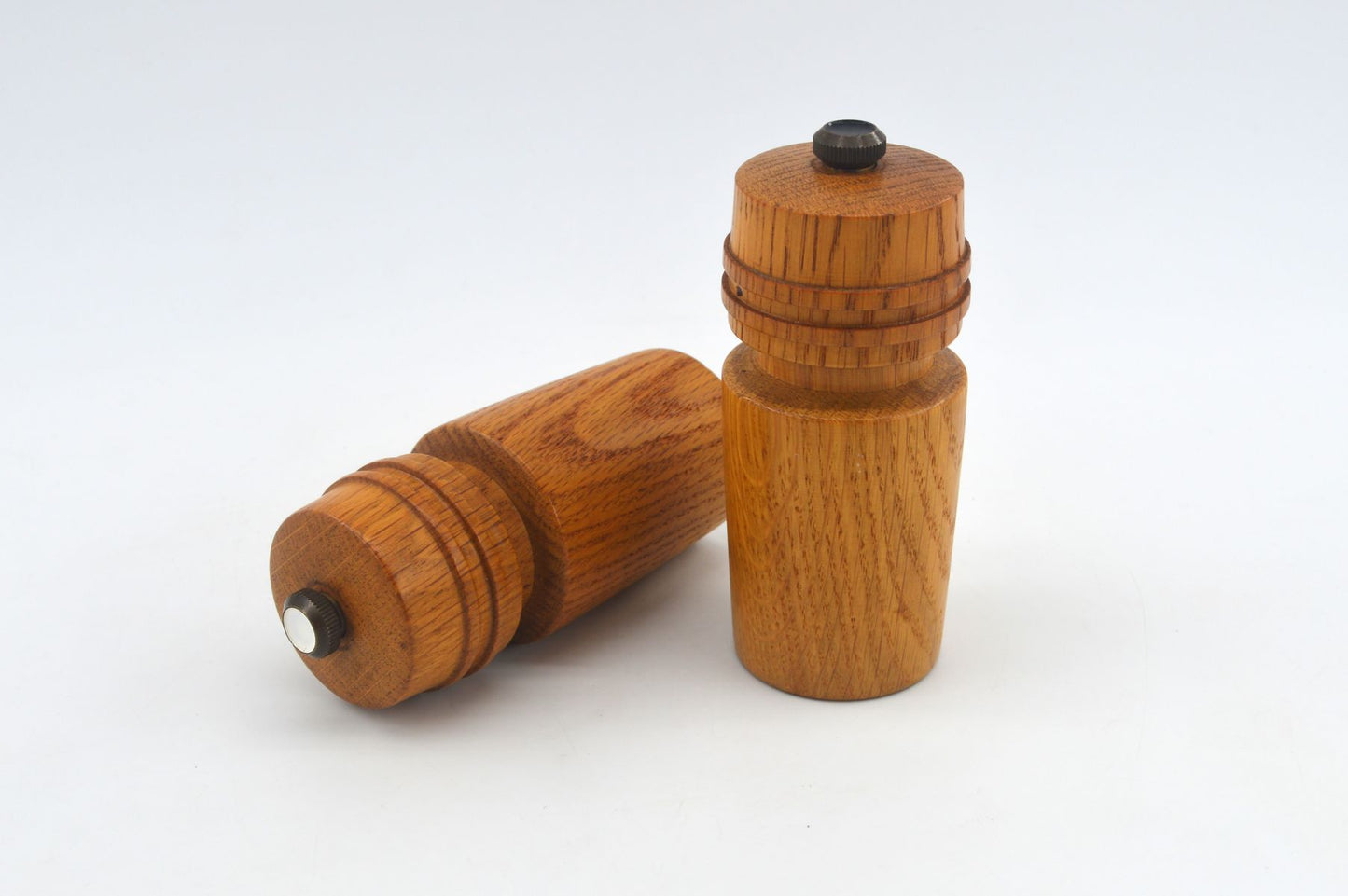Mid-Century Falle Uldall Dane Wood Denmark Holz Salz und Pfeffer Mühlen 1960s Danish Modern Design
