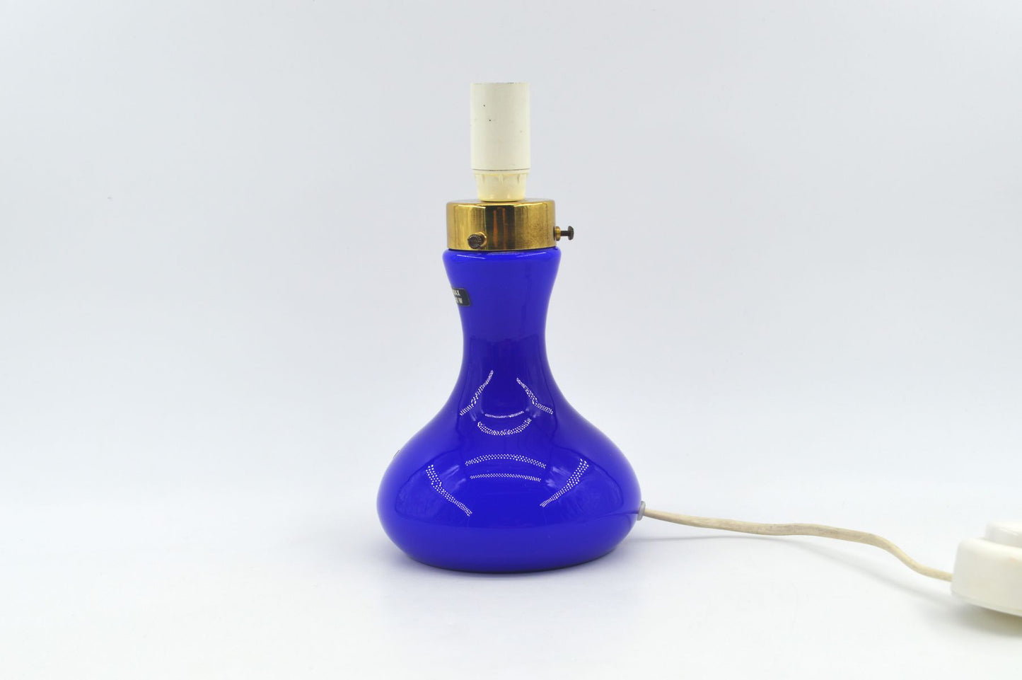 Sehr seltene blaue Odreco Danmark Opalglas Design Lampe 147 Dänemark 1970s Danish Modern Design handgearbeitete Glaskunst Vintage Lampe