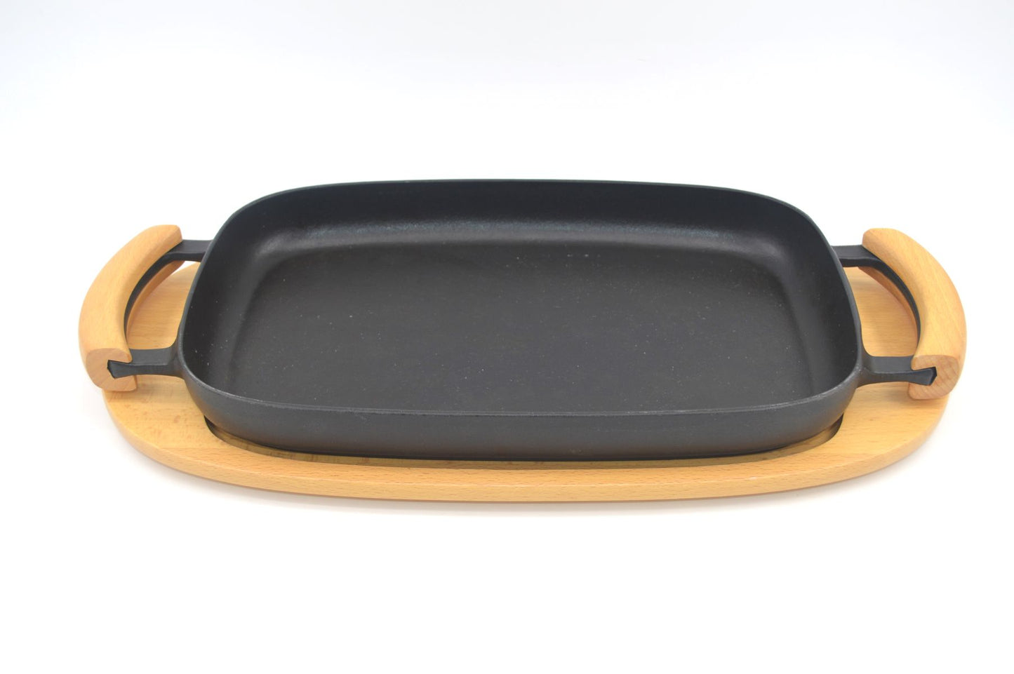 Große XL Mid-Century Richard Nissen Gusseisen Grillpfanne / Auflaufform M 4323 1970s dänischer MCM Designklassiker – Novo Nordisk skandinavisches modernes Design