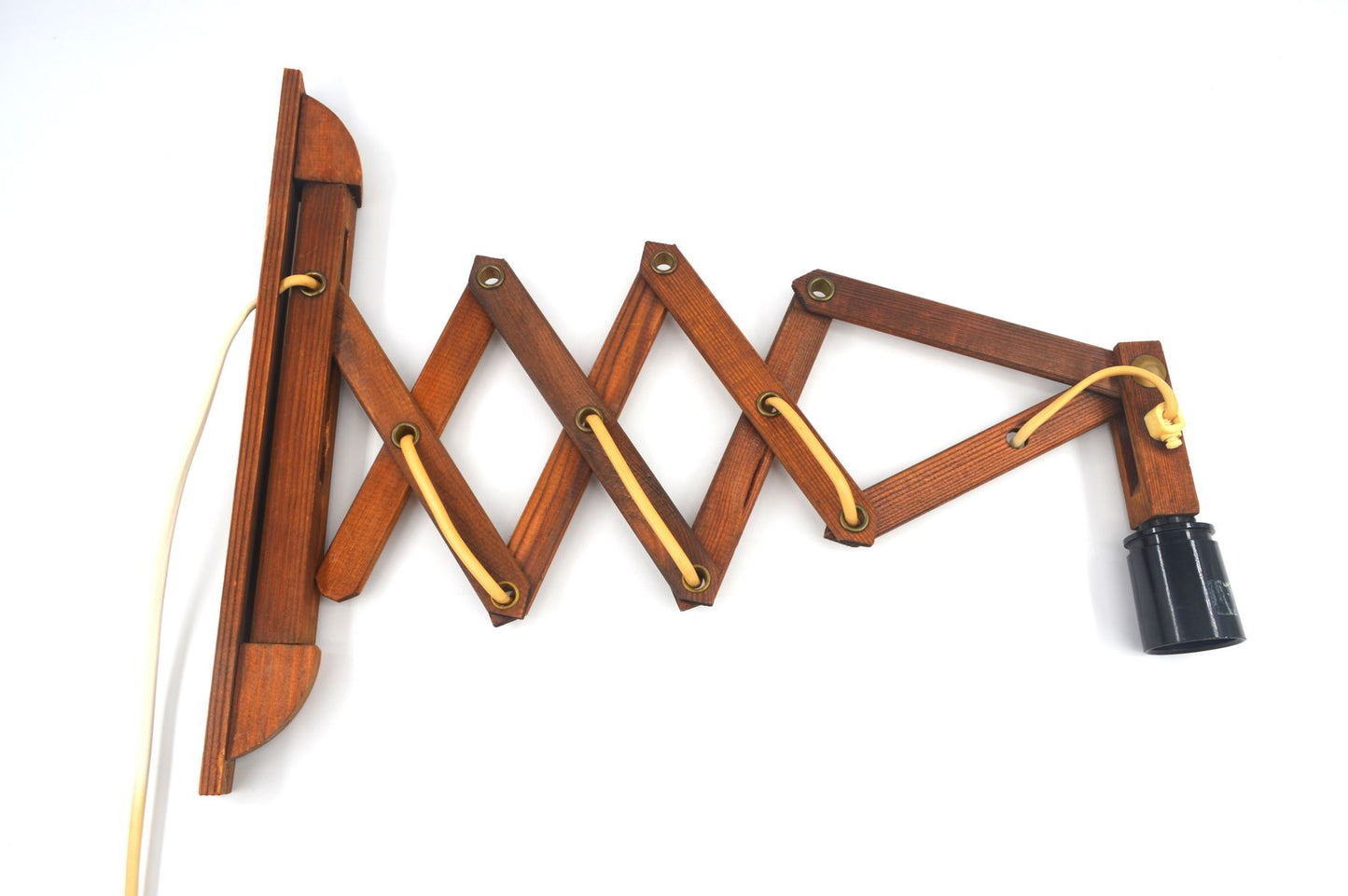 Dänische Mid-Century Scherenarm Wandlampe aus Holz – 1960s Vintage Design Wandlampe Skandinavischer MCM Designklassiker