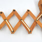 Dänische Vintage Design Scherenlampe – 1960s Mid-Century Design Wandlampe aus Holz - Skandinavischer MCM Designklassiker