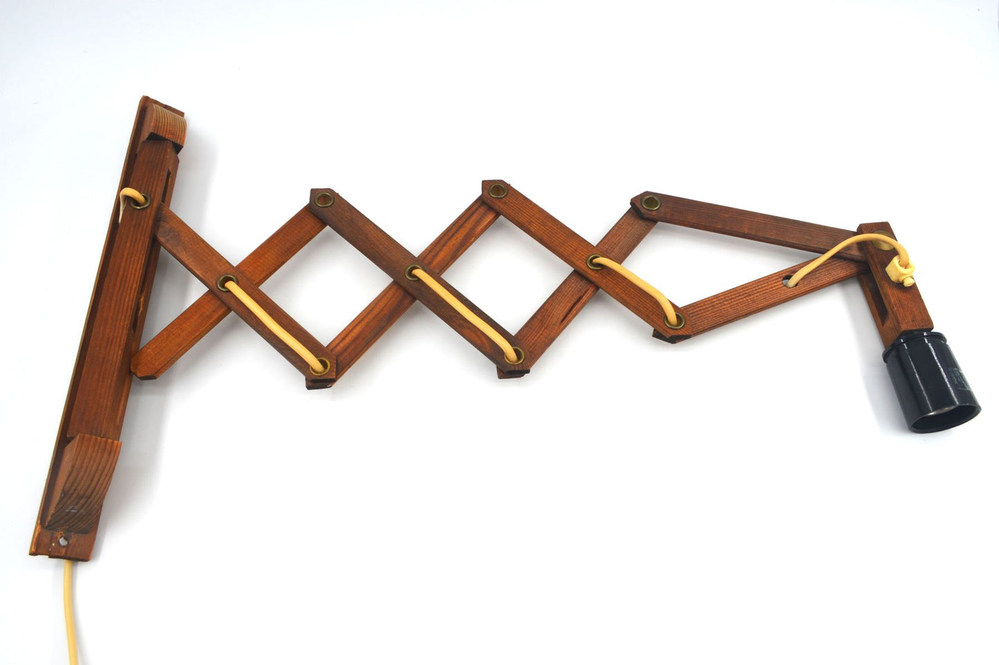 Dänische Mid-Century Scherenarm Wandlampe aus Holz – 1960s Vintage Design Wandlampe Skandinavischer MCM Designklassiker